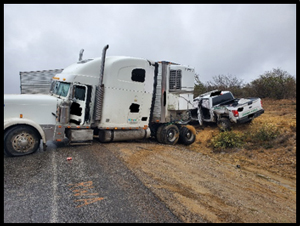 jackknifed trailer crash in texas