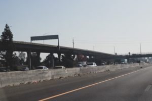 Pasadena, TX – Highway 225 Crash near Scarborough Ln Takes One Life, Leaves Three Injured