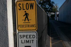 Houston, TX – Man Loses Life in Pedestrian Crash on FM 1960 Rd W