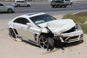 Cleburne, TX – One Hurt in Car Crash on E Henderson St near Oran St