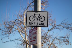 Houston, TX - 62-Year-Old Bicyclist Killed in Hit-&-Run on Foy Ln